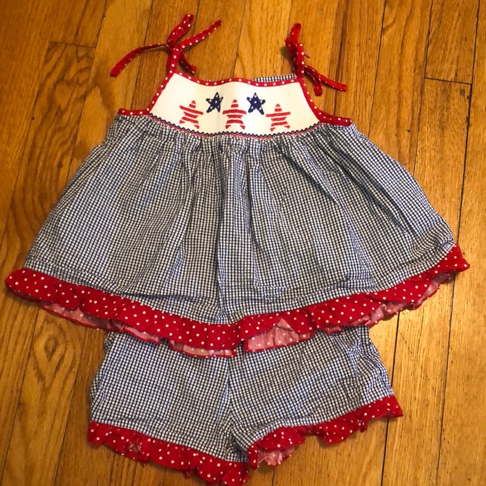 EUC Stars and Stripes Smocked Short Set